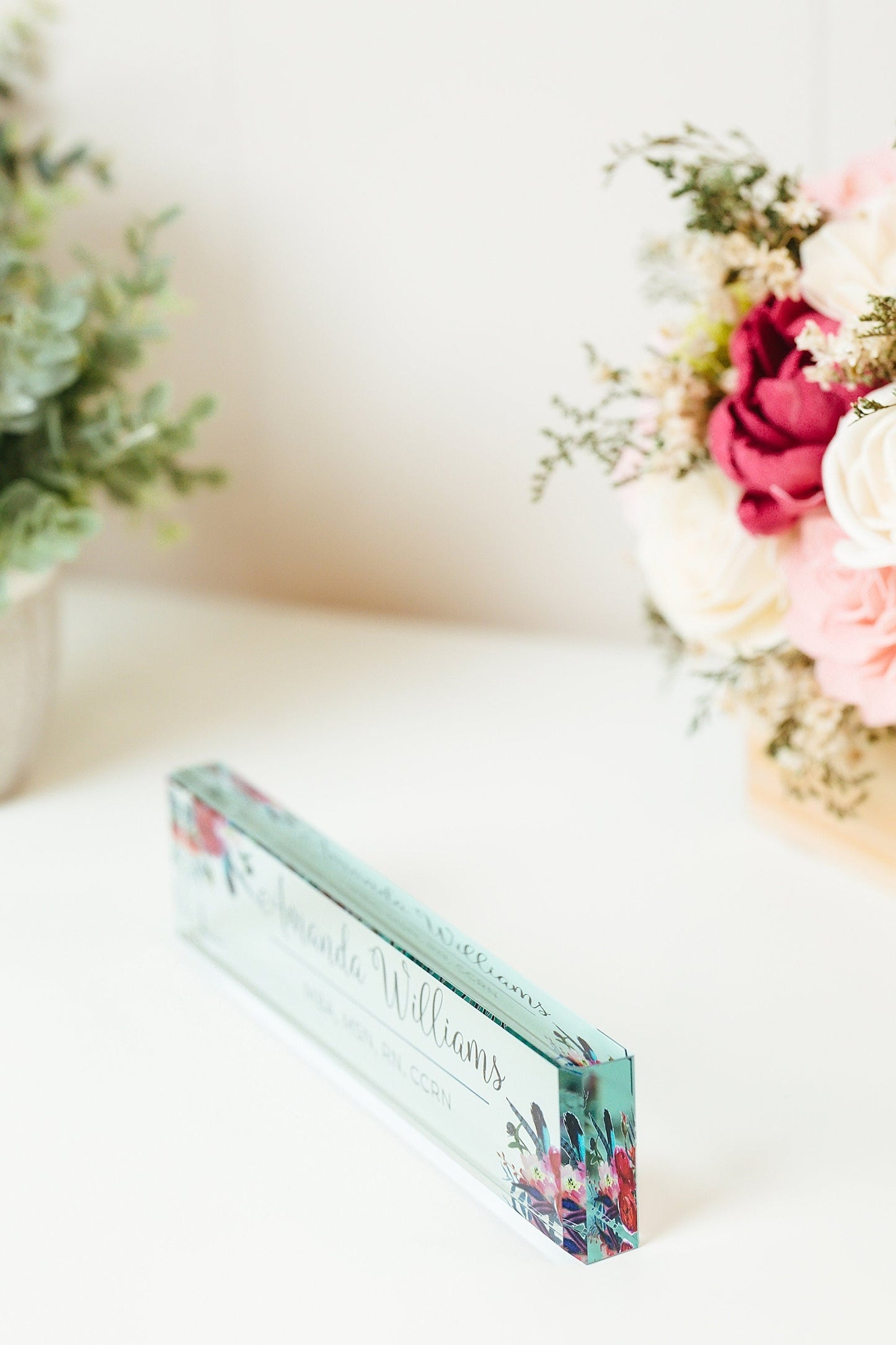 Bright Floral Glass Name Plate GNP-AW1