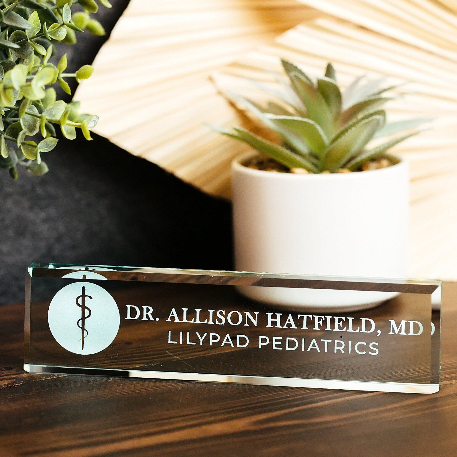 Physician MD Doctor Glass Office Desk Name Plate, Clear PA Surgeon Nameplate, Medical Practitioner Appreciation Gift, Med School Graduation