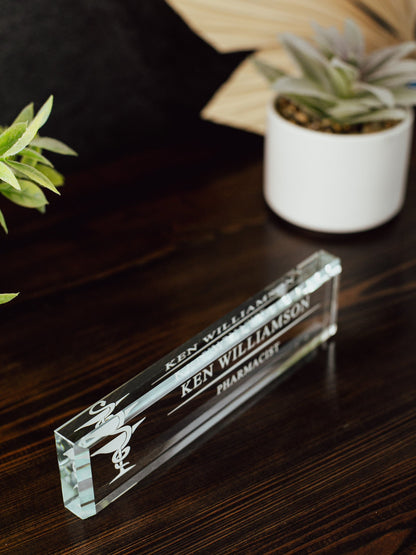 Pharmacist Glass Office Desk Name Plate, Clear Doctor of Pharmacy Nameplate, Medical Practitioner Appreciation Gift, Pharmacy School Grad