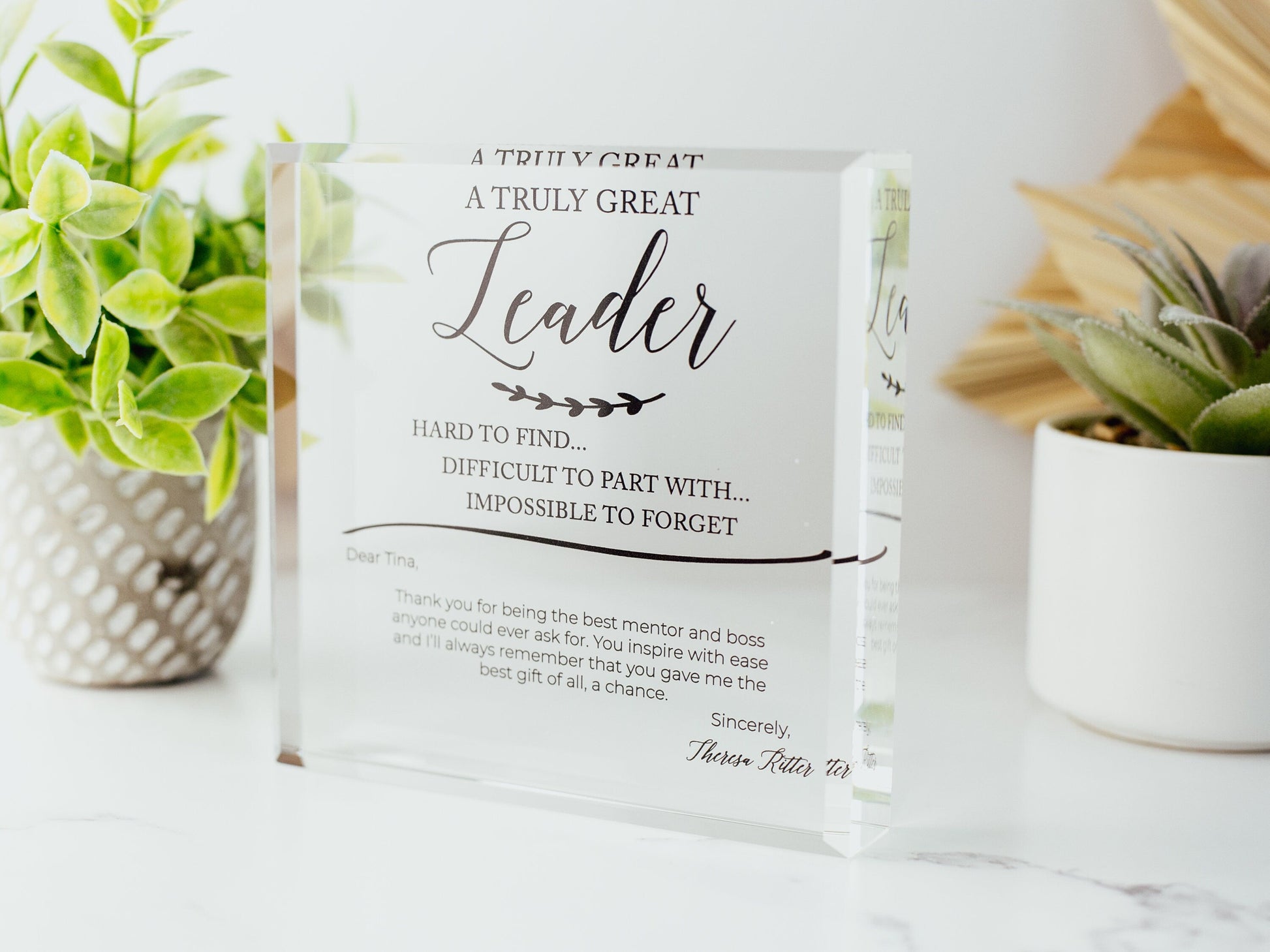 Truly Great Leader Crystal Glass Plaque, for Employee Recognition, Life Coach Trophy, Appreciation Gift Plaque, Present from Staff, Boss Day